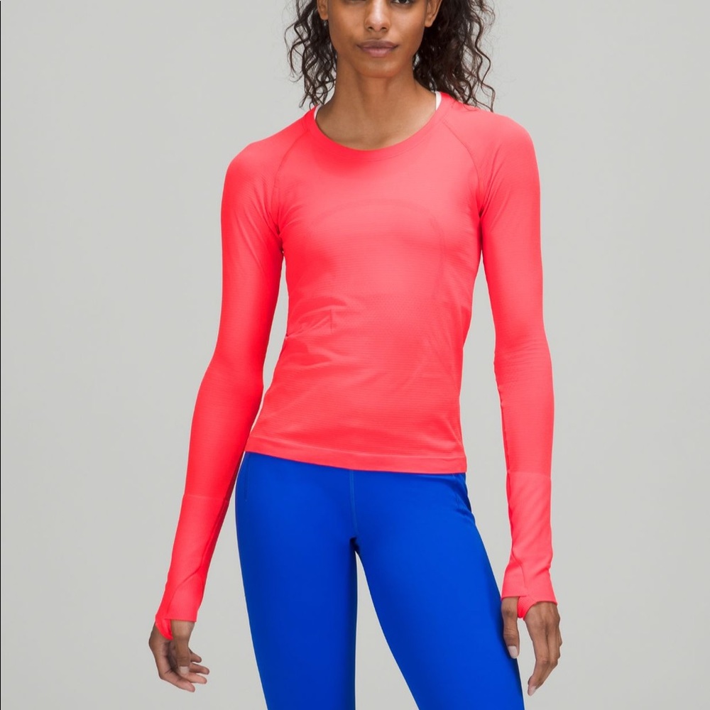 Women’s lululemon Swiftly long sleeve *race length flare size 6